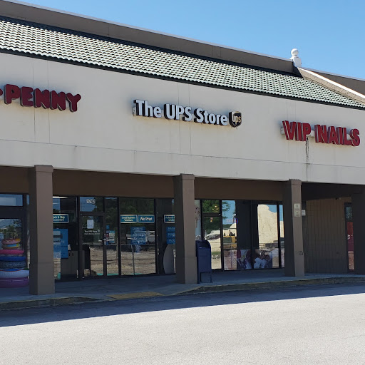 Shipping and Mailing Service «The UPS Store», reviews and photos, 1742 S Woodland Blvd, DeLand, FL 32720, USA