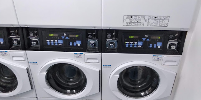 Reviews of Laundrette Braunstone Gate in Leicester - Laundry service