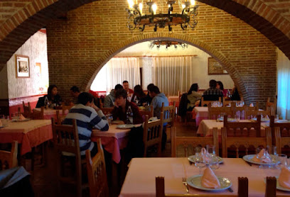 Restaurante - Rancho El Portachuelo - Av. de Madrid, 21, 28730 Buitrago del Lozoya, Madrid, Spain
