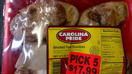 Supermarket «Cash Saver Grocery», reviews and photos, 3044 Wilson Ave, Louisville, KY 40211, USA