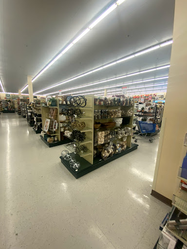 Shopping Mall «Lebanon Valley Mall», reviews and photos, 2231 Lebanon Valley Mall, Lebanon, PA 17042, USA