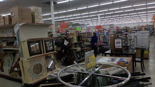 Discount Store «Ocean State Job Lot», reviews and photos, 30 Commercial St, Medford, MA 02155, USA