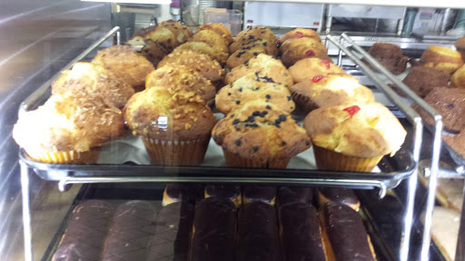 Donut Shop «Yum Yum Donuts», reviews and photos, 10501 Magnolia Ave, Anaheim, CA 92804, USA