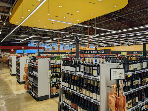 Grocery Store «Whole Foods Market», reviews and photos, 7871 Santa Monica Blvd, West Hollywood, CA 90046, USA