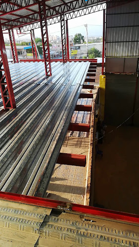 Ferreteria Maria Renata - Tienda