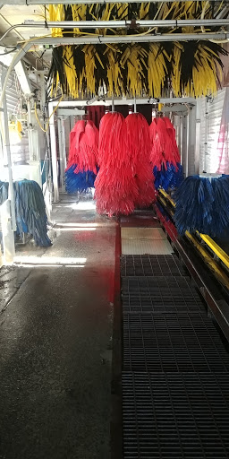 Car Wash «Sno-White Car Wash», reviews and photos, 12 Farmington Ave, Bristol, CT 06010, USA