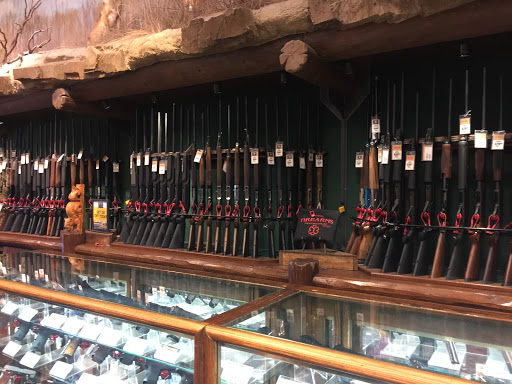Sporting Goods Store «Bass Pro Shops», reviews and photos, 7777 Victoria Gardens Ln, Rancho Cucamonga, CA 91739, USA