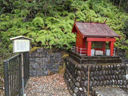 豊川用水水神様