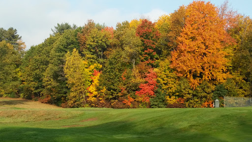 Golf Course «Mc Gregor-Links Country Club», reviews and photos, 359 Northern Pines Rd, Wilton, NY 12831, USA