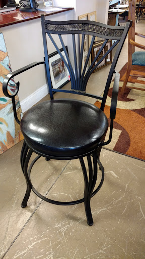 Consignment Shop «New Leaf Home Furnishings», reviews and photos, 2449 Pierce Dr #3, Spring Grove, IL 60081, USA