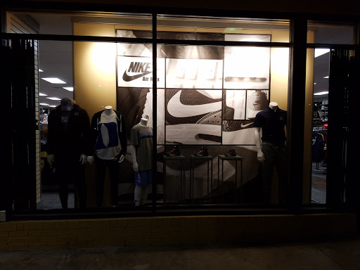 Shoe Store «Hibbett Sports», reviews and photos, 2360 E Little Creek Rd, Norfolk, VA 23518, USA