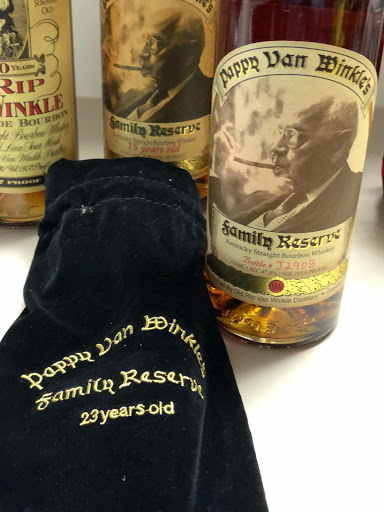 Liquor Store «Five Corners Wine & Spirits», reviews and photos, 192 Windsorville Rd, Ellington, CT 06029, USA