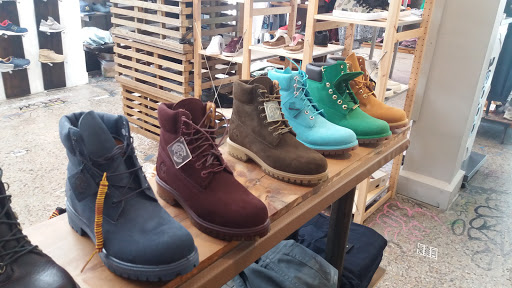 Sportswear Store «Shoe Gallery», reviews and photos, 244 NE 1st Ave, Miami, FL 33132, USA