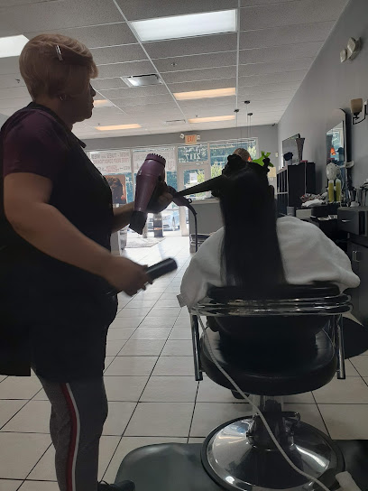 Nina's Dominican Hair Salon