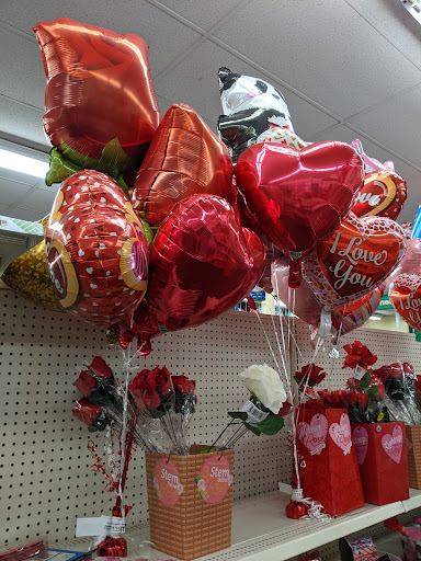 Dollar Store «Dollar Tree», reviews and photos, 8418 Van Nuys Blvd, Panorama City, CA 91402, USA