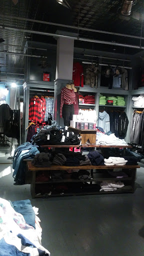 Clothing Store «Hollister Co.», reviews and photos, 19575 Biscayne Blvd #1335, Aventura, FL 33180, USA