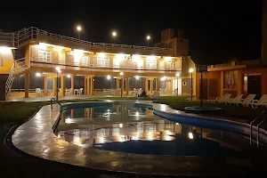 Hostal Los Delfines, Barranca image