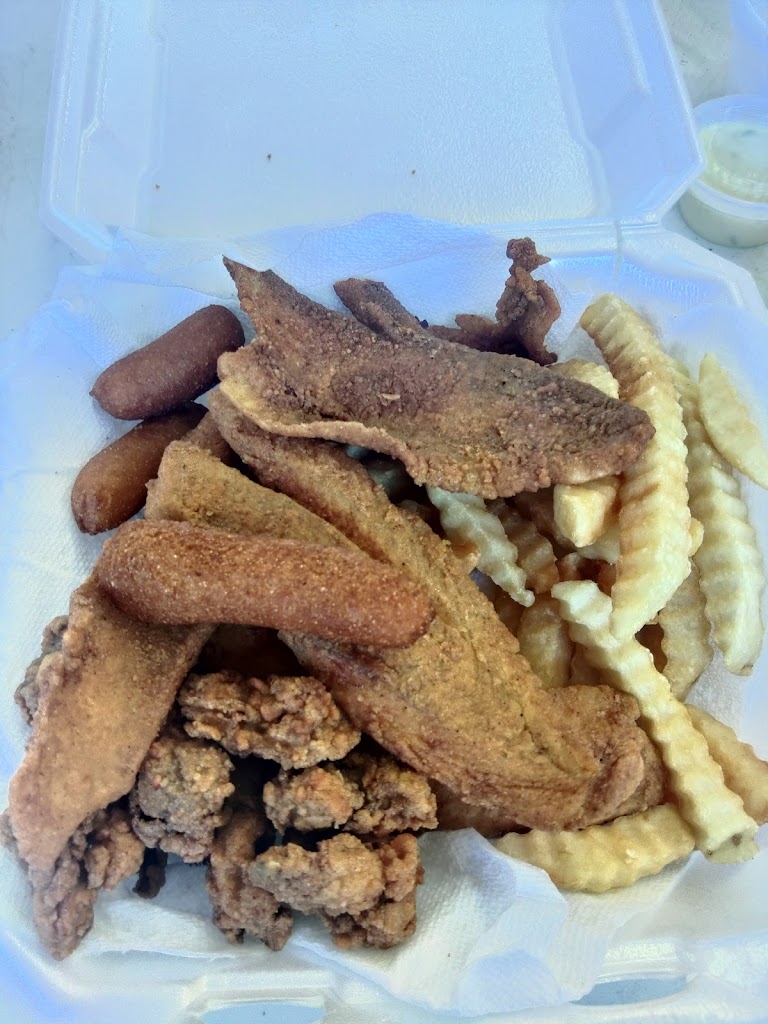 Lowery's Seafood Market 28358