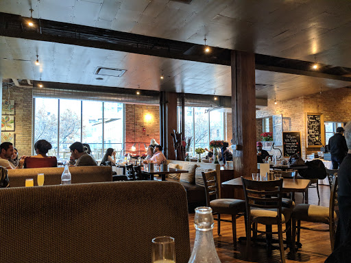 American Restaurant «Pinstripes», reviews and photos, 435 E Illinois St, Chicago, IL 60611, USA