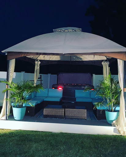 Real Estate Agency «Kris Weaver Real Estate Team», reviews and photos, 2901 S Lynnhaven Rd, Virginia Beach, VA 23452, USA