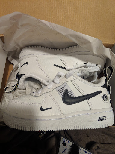 Shoe Store «Foot Locker», reviews and photos, 849 E Commerce Street Space, San Antonio, TX 78205, USA