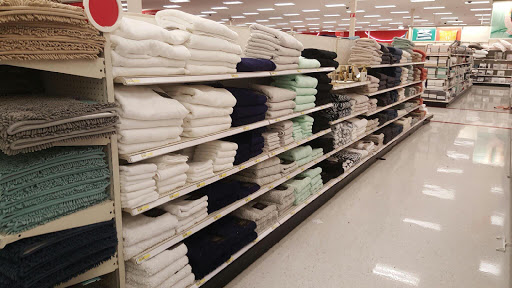 Department Store «Target», reviews and photos, 160 N Research Pl, Central Islip, NY 11722, USA