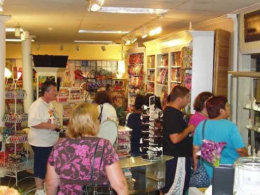 Florist «Chantilly Floral Boutique», reviews and photos, 29 W Main St, Lansdale, PA 19446, USA