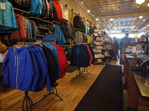 Clothing Store «Patagonia Boulder», reviews and photos, 1212 Pearl St, Boulder, CO 80302, USA