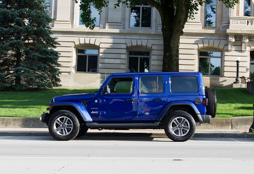 Car Dealer «Community Chrysler Dodge Jeep RAM of Martinsville», reviews and photos, 555 IN-37, Martinsville, IN 46151, USA