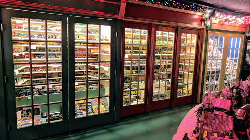 Tourist Attraction «National Christmas Center Family Attraction & Museum», reviews and photos, 3427 Lincoln Hwy, Paradise, PA 17562, USA