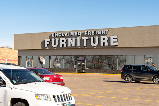 Unclaimed Freight Furniture - Yankton, 2320 Broadway St, Yankton, SD 57078, USA, 