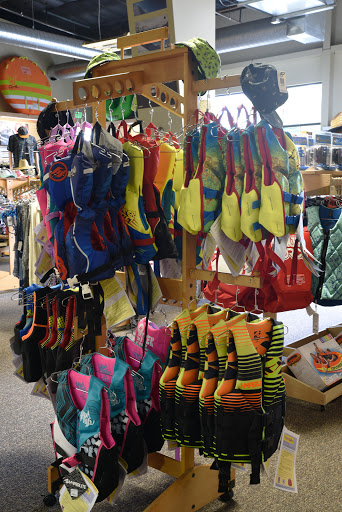 Sporting Goods Store «Santa Rosa Ski and Sports», reviews and photos, 2875 Santa Rosa Ave B2, Santa Rosa, CA 95407, USA
