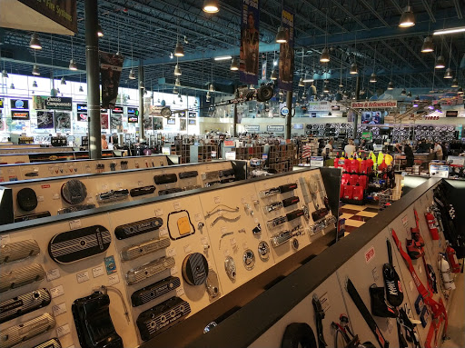 Auto Parts Store «Summit Racing Equipment», reviews and photos, 20 King Mill Rd, McDonough, GA 30253, USA