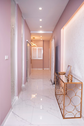 Comentarii opinii despre A Szépítő