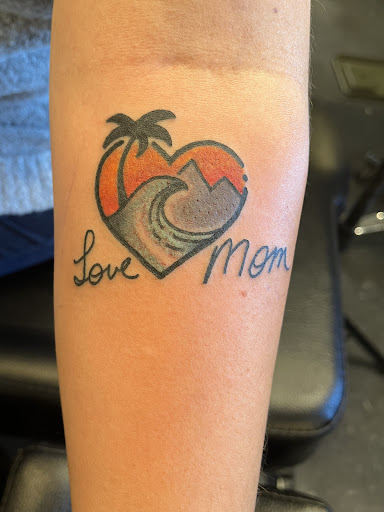 Tattoo Shop «Tough Luck», reviews and photos, 17728 Coastal Hwy, Lewes, DE 19958, USA