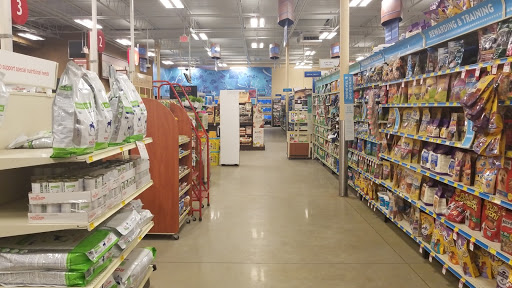 Pet Supply Store «PetSmart», reviews and photos, 300 NJ-18, East Brunswick, NJ 08816, USA