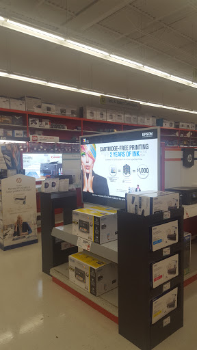 Office Supply Store «Staples», reviews and photos, 7560 Commons Blvd, Victor, NY 14564, USA