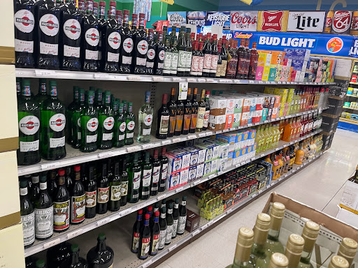 Liquor Store «Connecticut Beverage Mart», reviews and photos, 955 Washington St, Middletown, CT 06457, USA