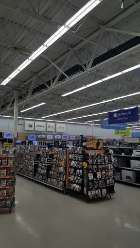 Discount Store «Walmart», reviews and photos, 40 Drury Dr, La Plata, MD 20646, USA