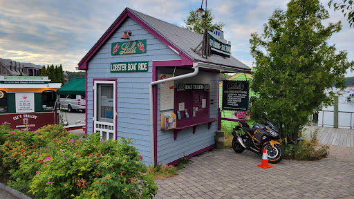 Sightseeing Tour Agency «Lulu Lobster Boat Ride», reviews and photos, 55 West St, Bar Harbor, ME 04609, USA
