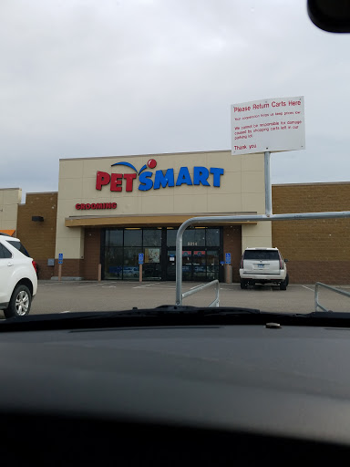 Pet Supply Store «PetSmart», reviews and photos, 8014 Old Carriage Ct, Shakopee, MN 55379, USA