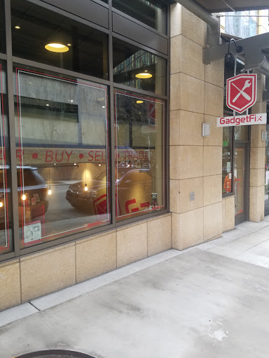 Electronics Repair Shop «Gadget Fix», reviews and photos, 520 Lenora St, Seattle, WA 98121, USA