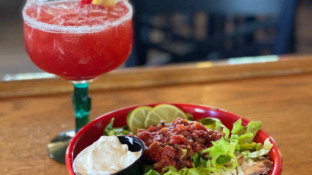 Hank's Cantina 54011