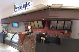 StarLight Café - Plaza Centro Max image