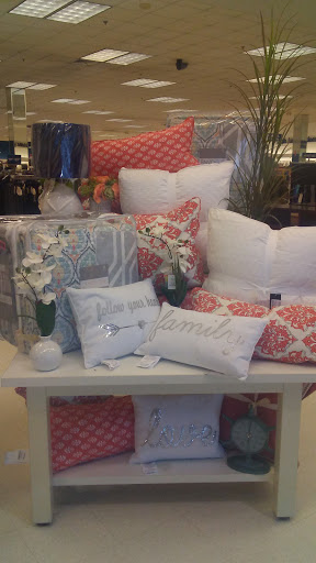 Department Store «HomeGoods», reviews and photos, 425 Ernest W Barrett Pkwy NW, Kennesaw, GA 30144, USA