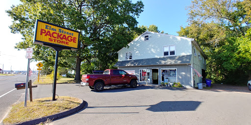 Elm Street Package Store, 584 Elm St, Windsor Locks, CT 06096, USA, 