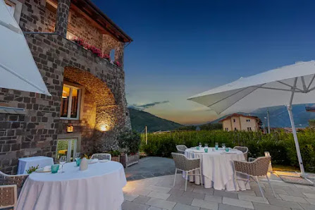 Temira Restaurant presso Tenuta Miranda Agriresort Via S. Sebastiano, 1, 80050 Franche NA, Italia