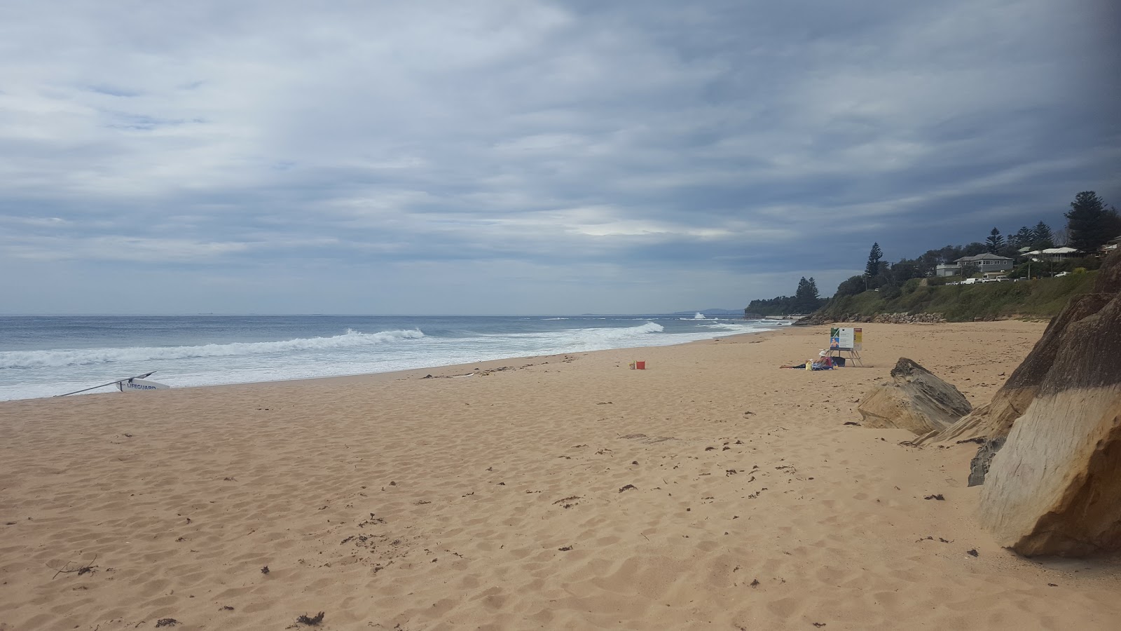 Foto de Wombarra Beach - lugar popular entre os apreciadores de relaxamento