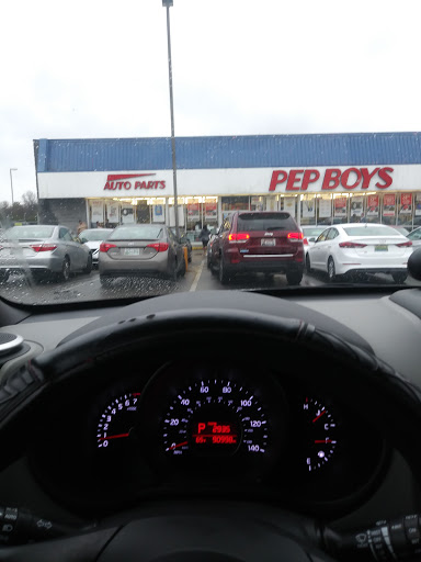 Auto Parts Store «Pep Boys Auto Parts & Service», reviews and photos, 1577 Gallatin Pike N, Madison, TN 37115, USA