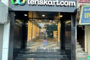 Lenskart.com at Mall Road, Kanpur image